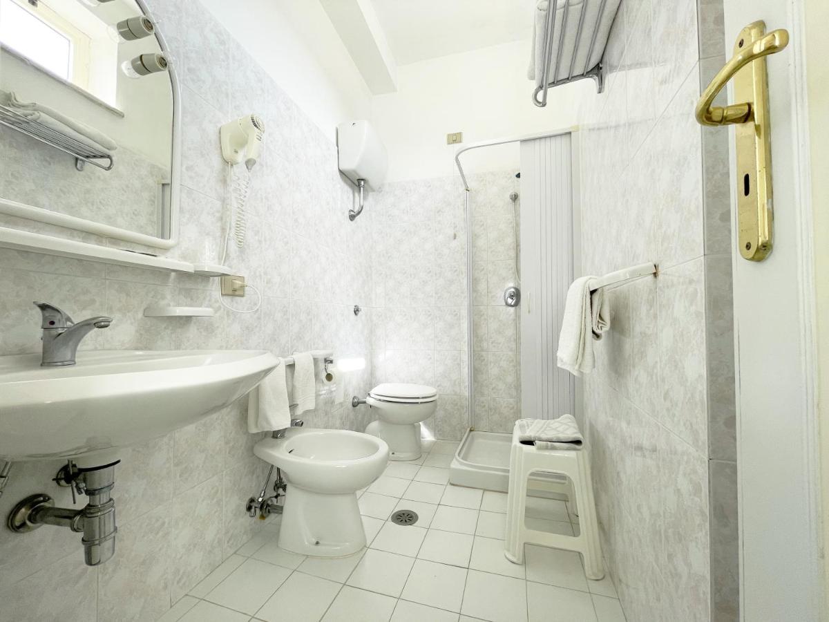 Hotel Reginella SantʼAgata sui Due Golfi Kültér fotó